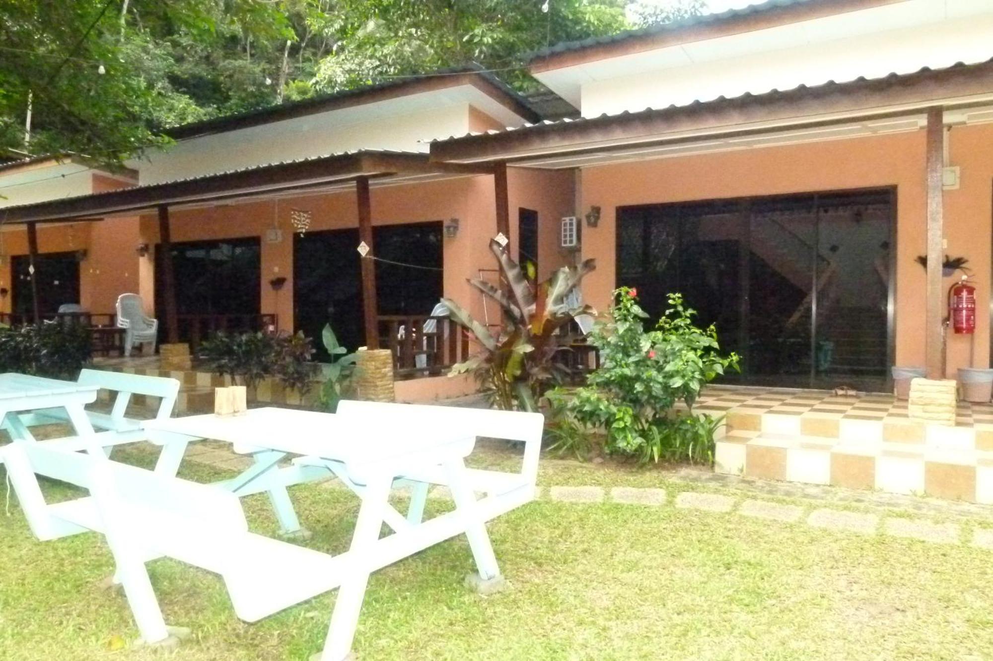 Cheers Garden Chalet Kampong Ayer Batang ภายนอก รูปภาพ